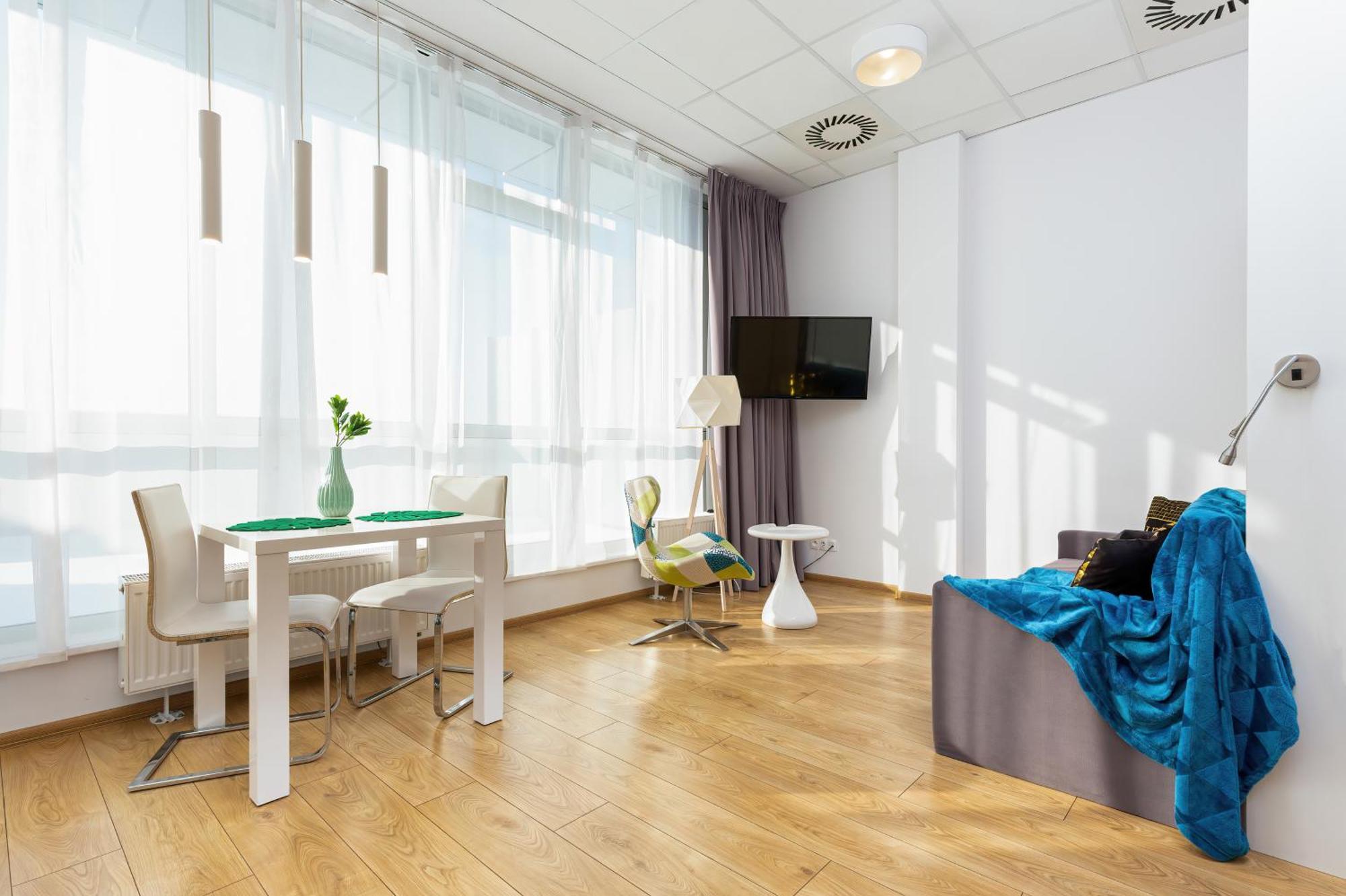 By Renters Leilighet *